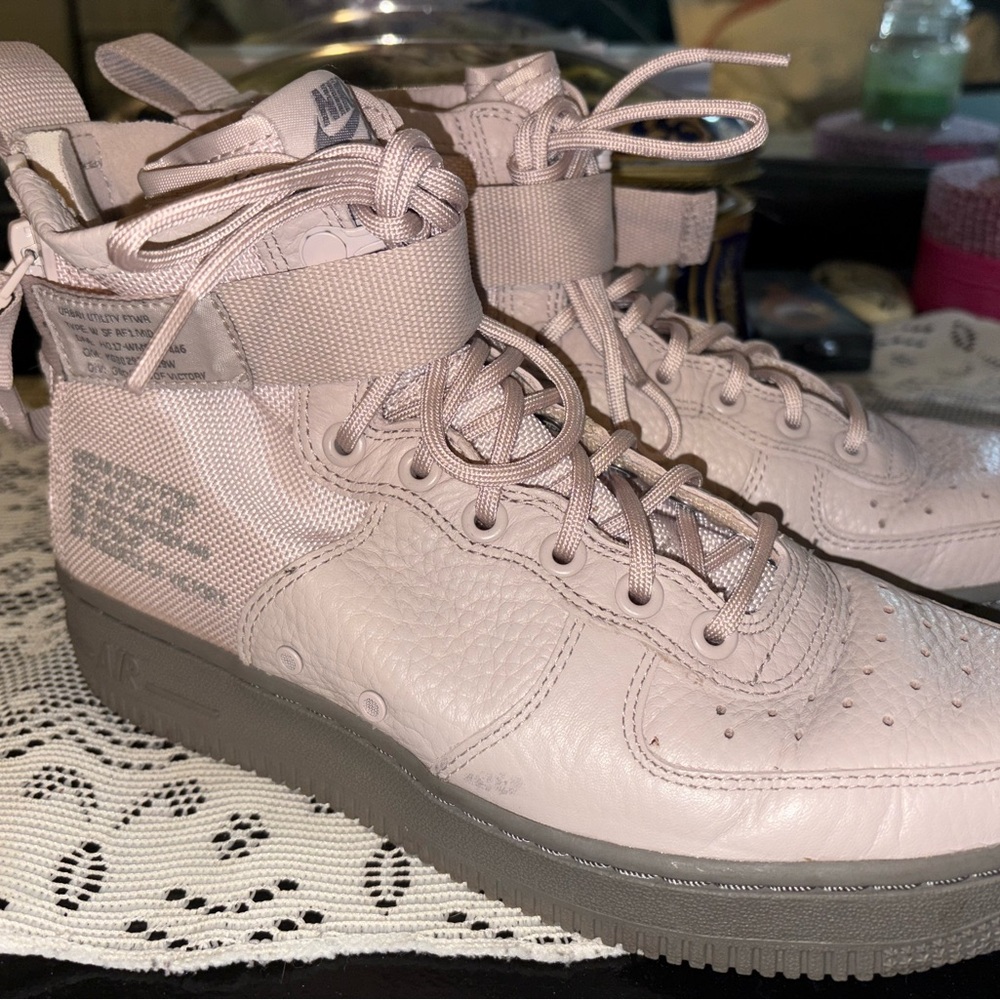 Nike SF Air Force 1 Mid